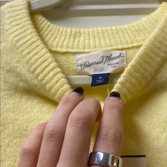 Target - Universal Threads Butter Yellow Sweater - Picture 3 of 3